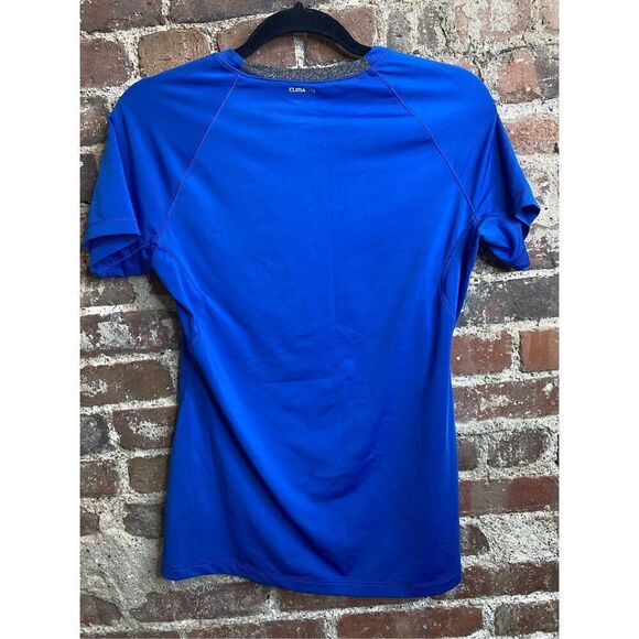 Adidas ClimaLite Techfit Blue Athletic V Neck Tshirt Women’s Size Small - Picture 7 of 7